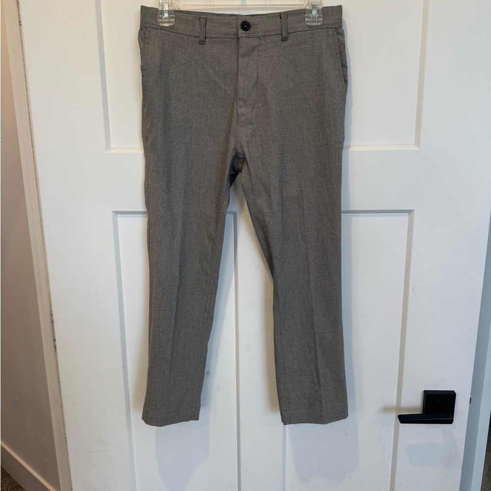 EUC Zara Men's Classic Gray Dress Pants